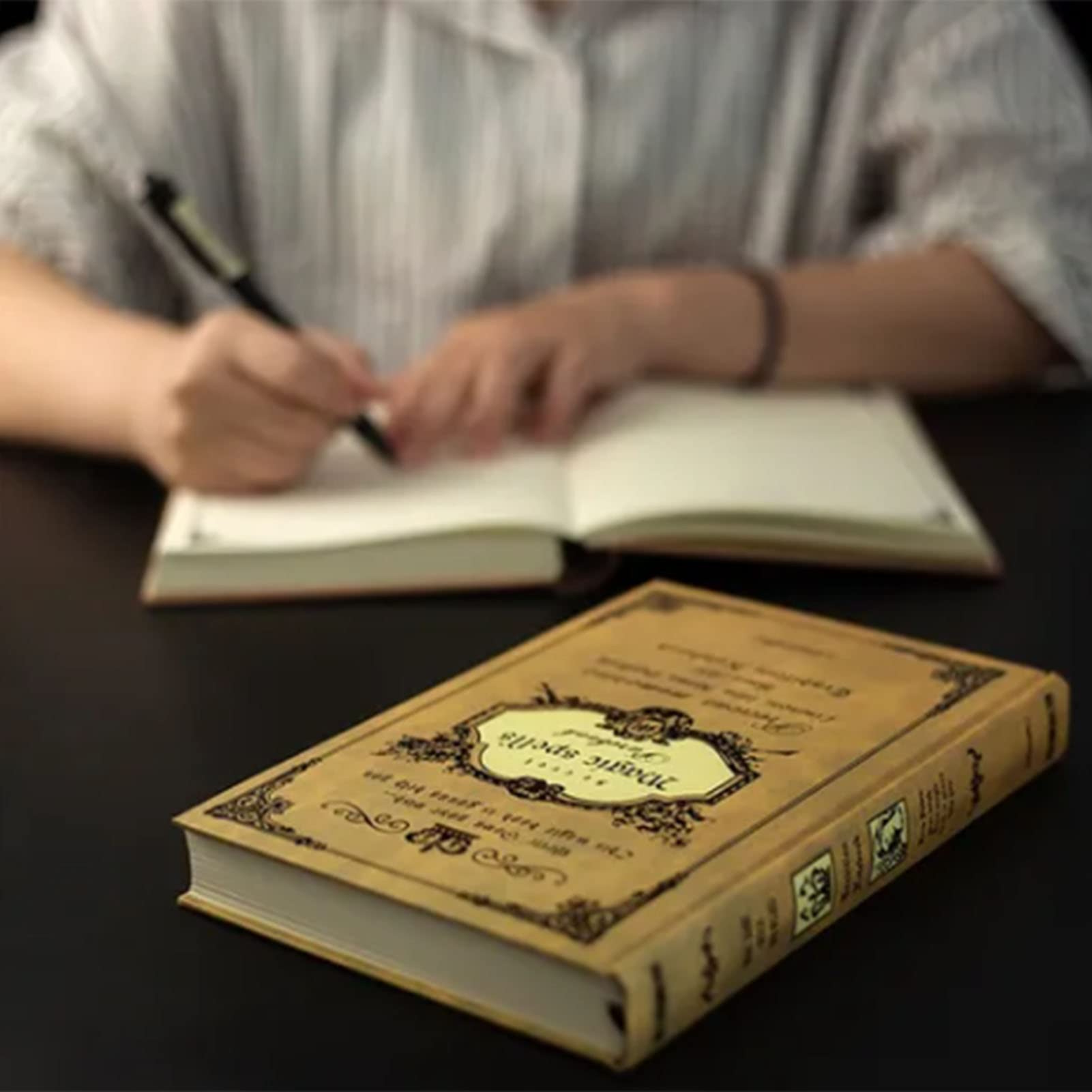 Amazon | ジャーナルノート アンティーク 懐古 風 ノート 魔導書 魔法